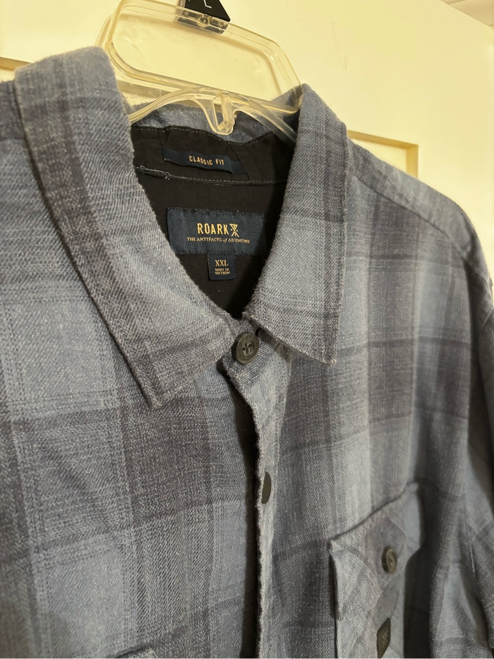 Roark Men's Blue Gray Plaid Button-Down Shirt